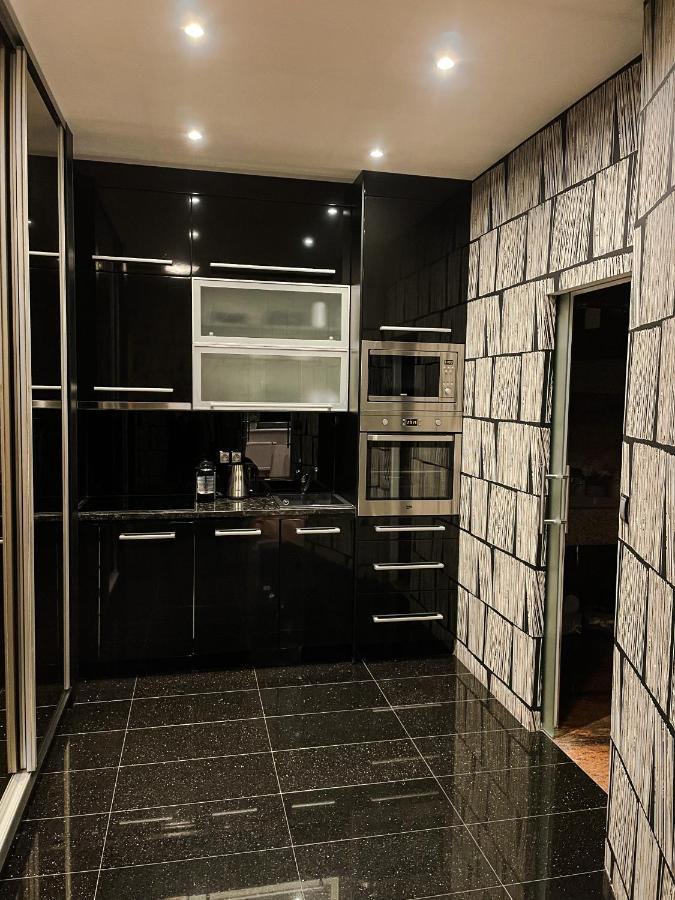 Apartment Lupacova Prag Eksteriør billede